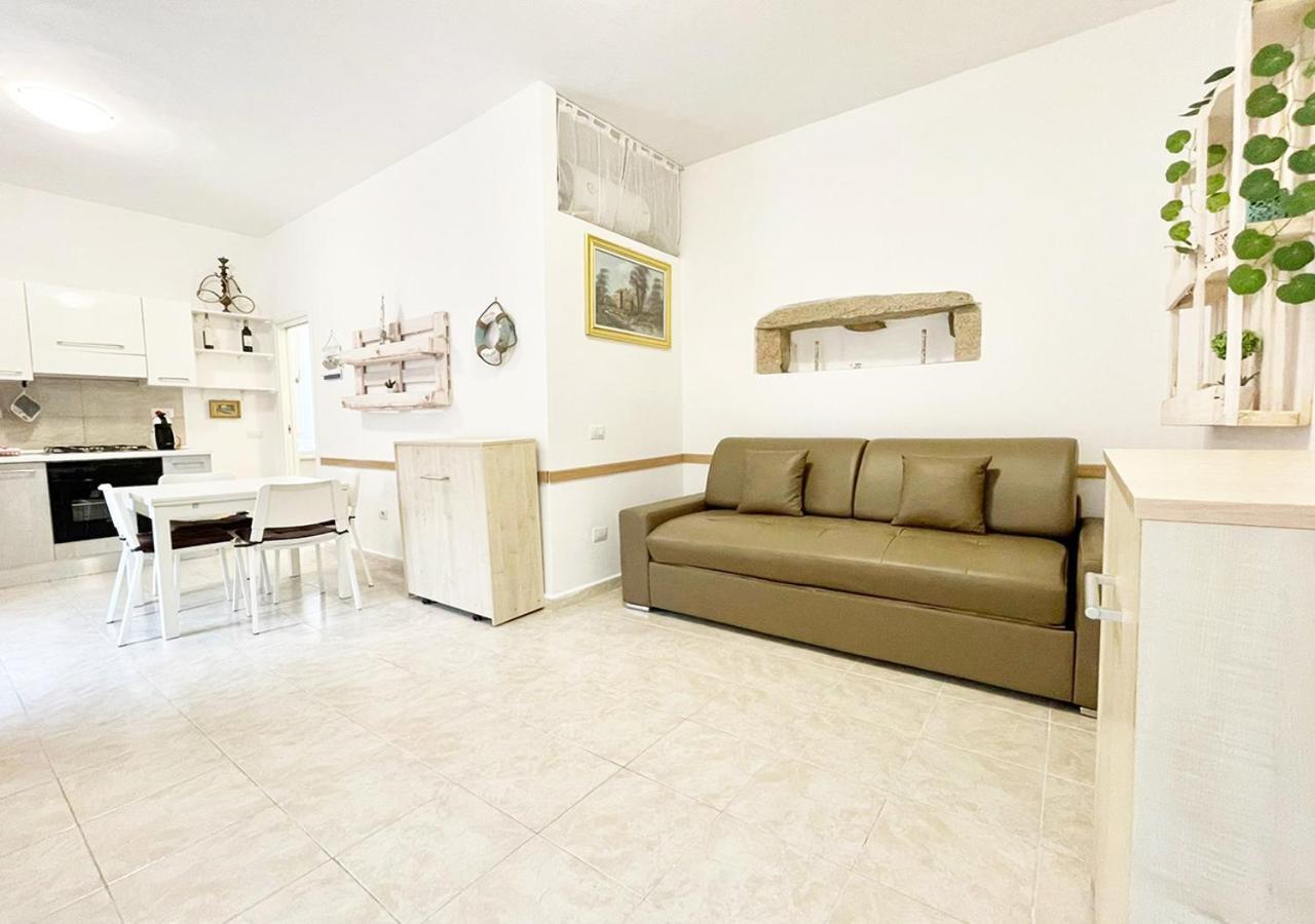 Pgs Immobiliare Srls Residenza Marino Bilocale In Centro Storico La Maddalena Apartment La Maddalena  Exterior photo